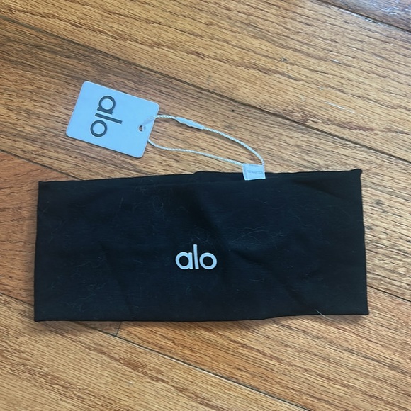 Alo Yoga Headband black - Picture 6 of 6